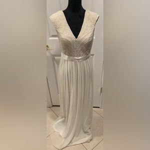 Aidan Mattox Ivory Lace Gown